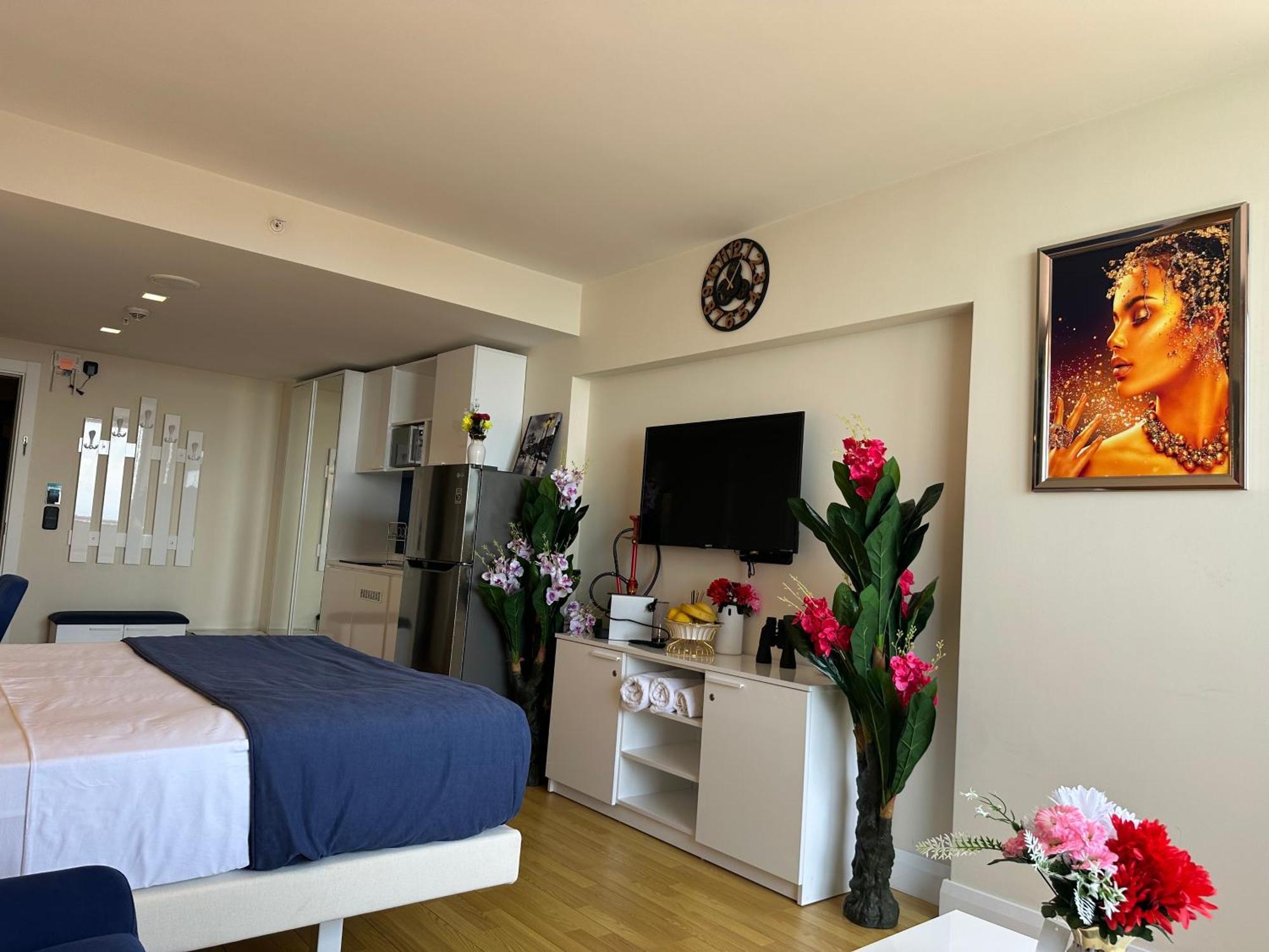 Orbi City Apartments Batoemi Buitenkant foto